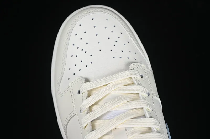 All categories Nk SB Dunk Series Nk SB Dunk Low High-end customized low-top sneakers Nike SB Dunk Low Cupid Heart Anniversary high-end customized low-top casual sneakers YW0212-012